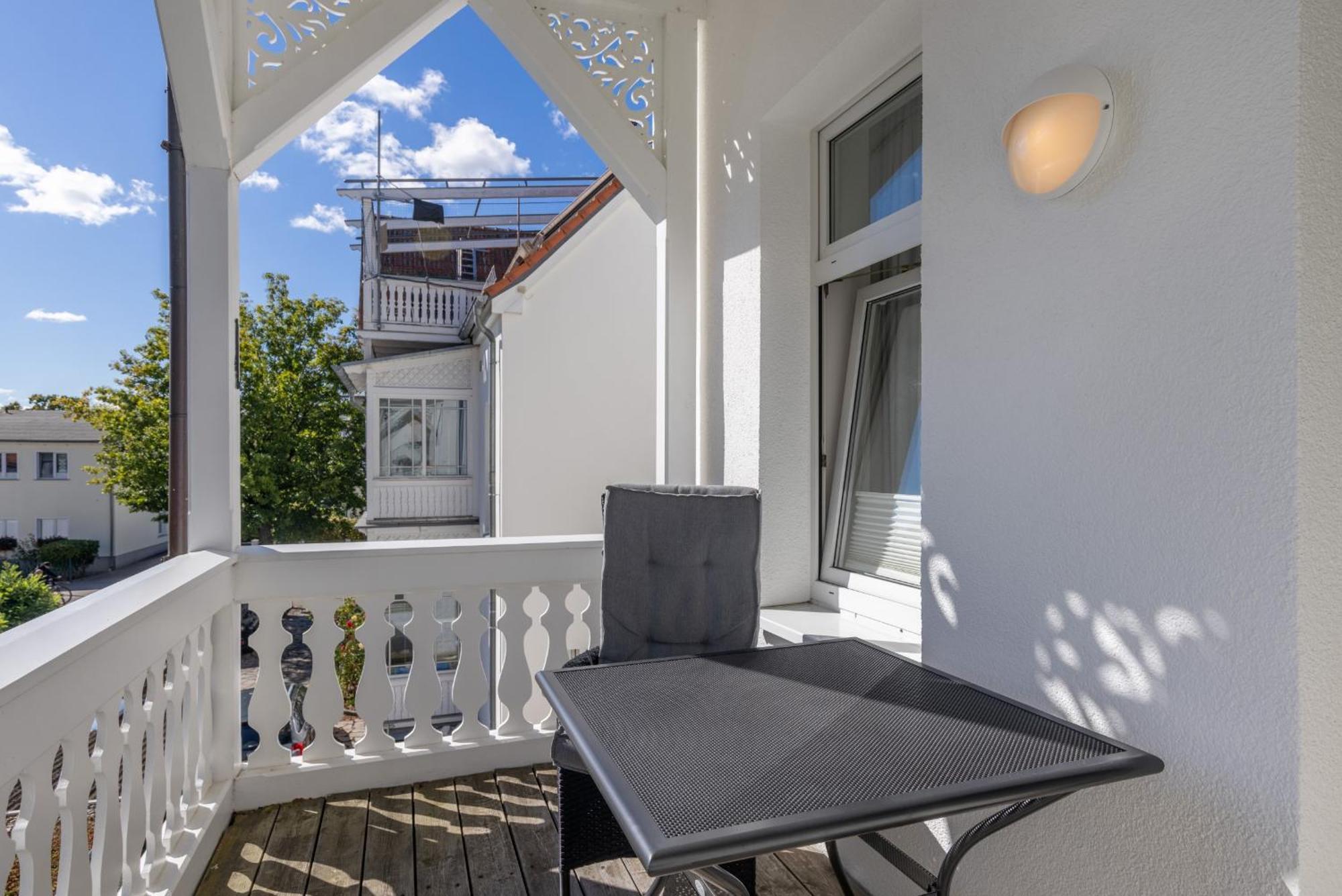 Strandhotel zur Promenade Ostseebad Ostseebad Binz Exterior foto